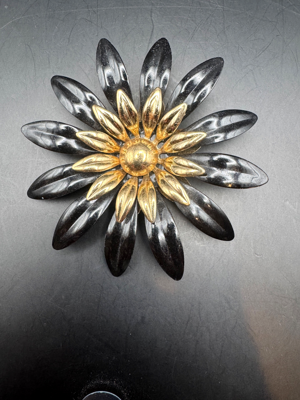 Vintage Sarah Coventry Black Enamel & Gold Tone Layered Daisy Brooch, 3"
