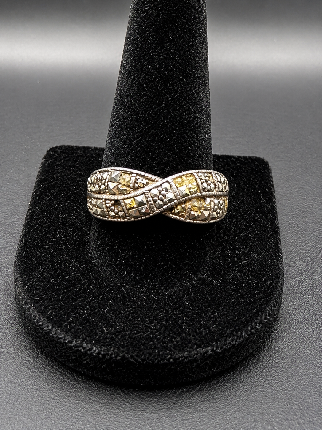 Vintage Silver Tone Crossover Weave Ring – Textured Statement Band – Unique Design