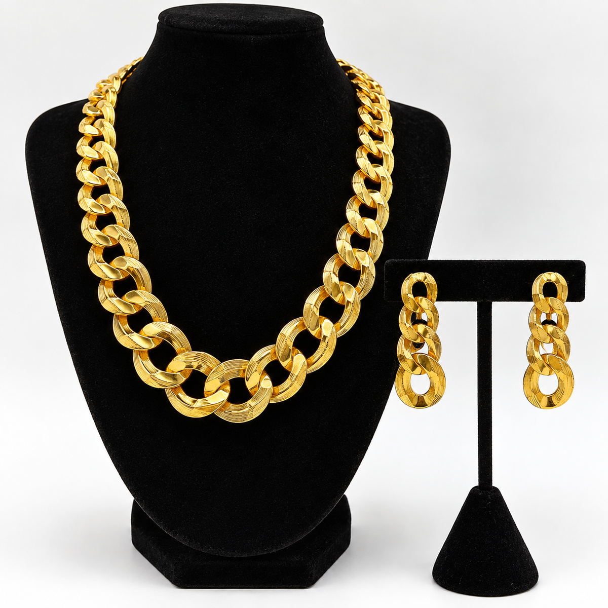 Monet Gold Tone Chunky Link Necklace & Dangle Earrings Set Vintage Signed