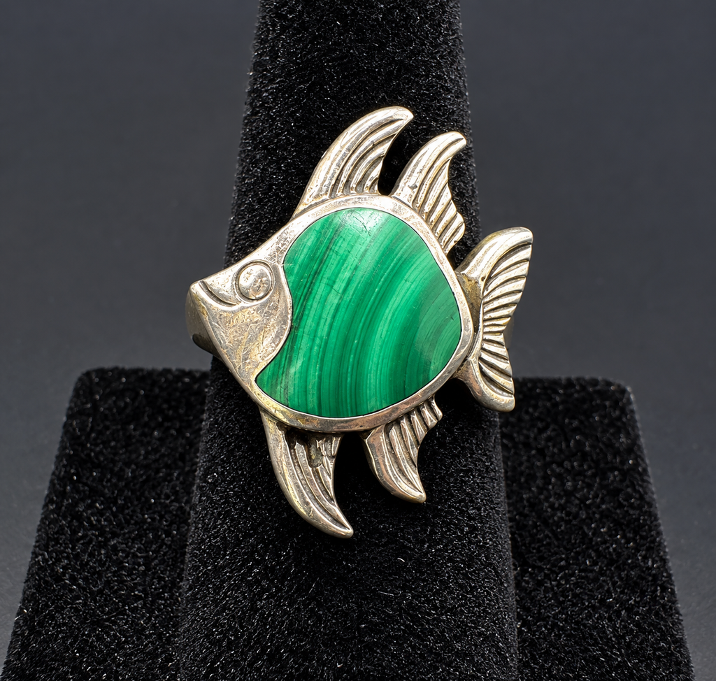 Vintage Sterling Silver Malachite Fish Ring Size 5.5 Green Stone Figural Estate