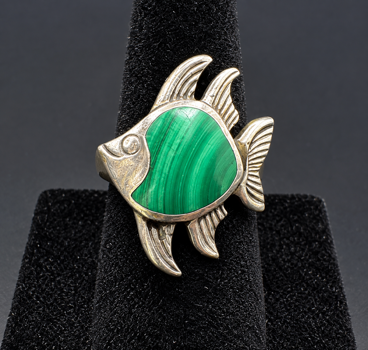 Vintage Sterling Silver Malachite Fish Ring Size 5.5 Green Stone Figural Estate