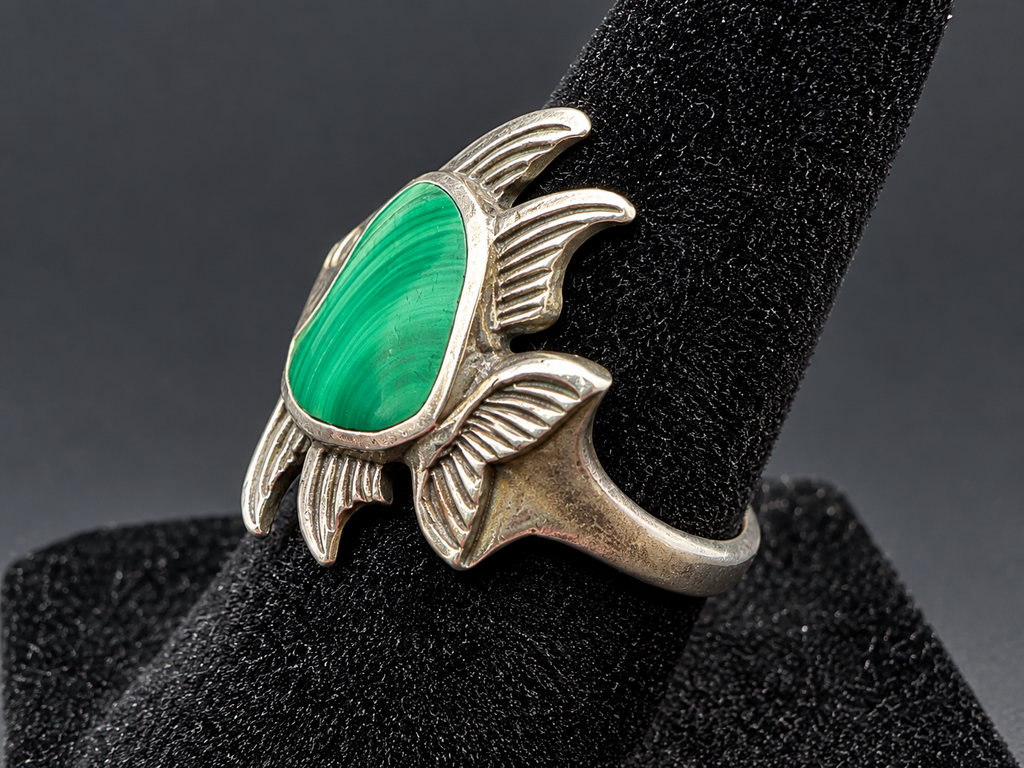 Vintage Sterling Silver Malachite Fish Ring Size 5.5 Green Stone Figural Estate