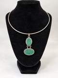 Vintage Green Stone Pendant Choker Necklace Silver Tone Wire Collar Artisan Boho