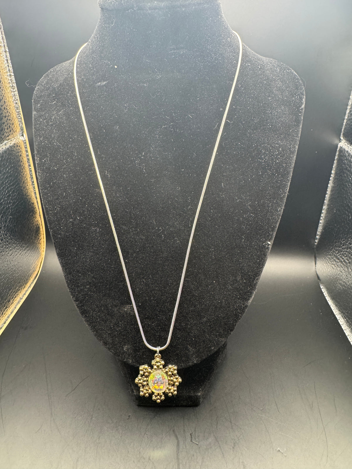 Vintage Aurora Borealis Iridescent Floral Pendant Necklace Gold Tone Long Chain