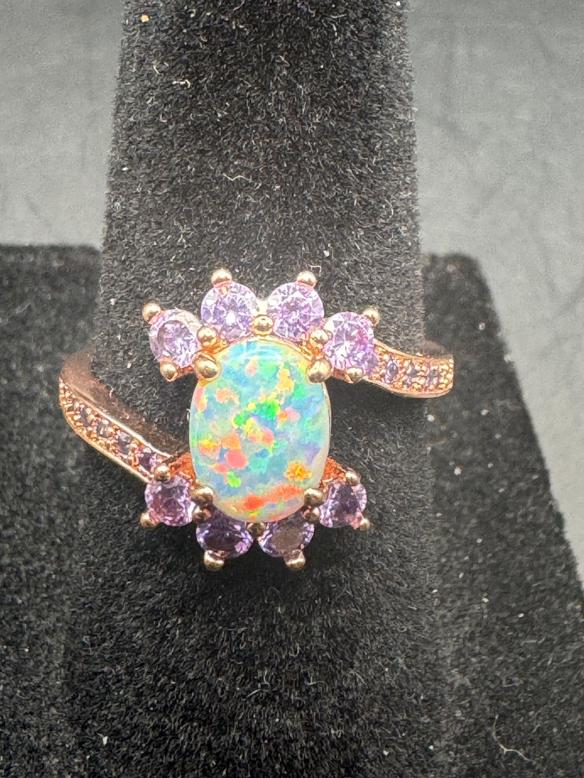 Vintage Opal & Purple Gemstone Cluster Ring Gold Tone Floral Cocktail Ring Unmarked