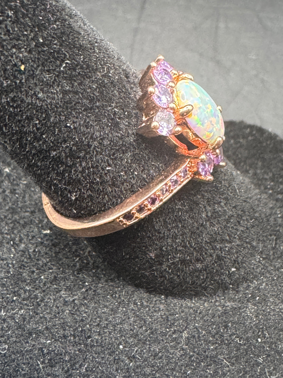 Vintage Opal & Purple Gemstone Cluster Ring Gold Tone Floral Cocktail Ring Unmarked