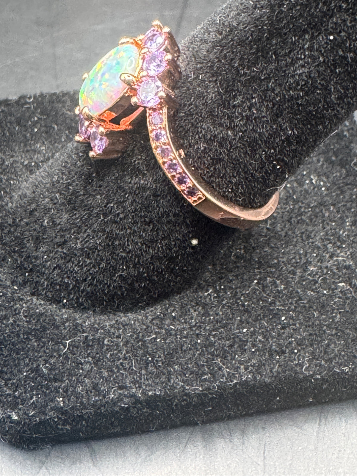 Vintage Opal & Purple Gemstone Cluster Ring Gold Tone Floral Cocktail Ring Unmarked