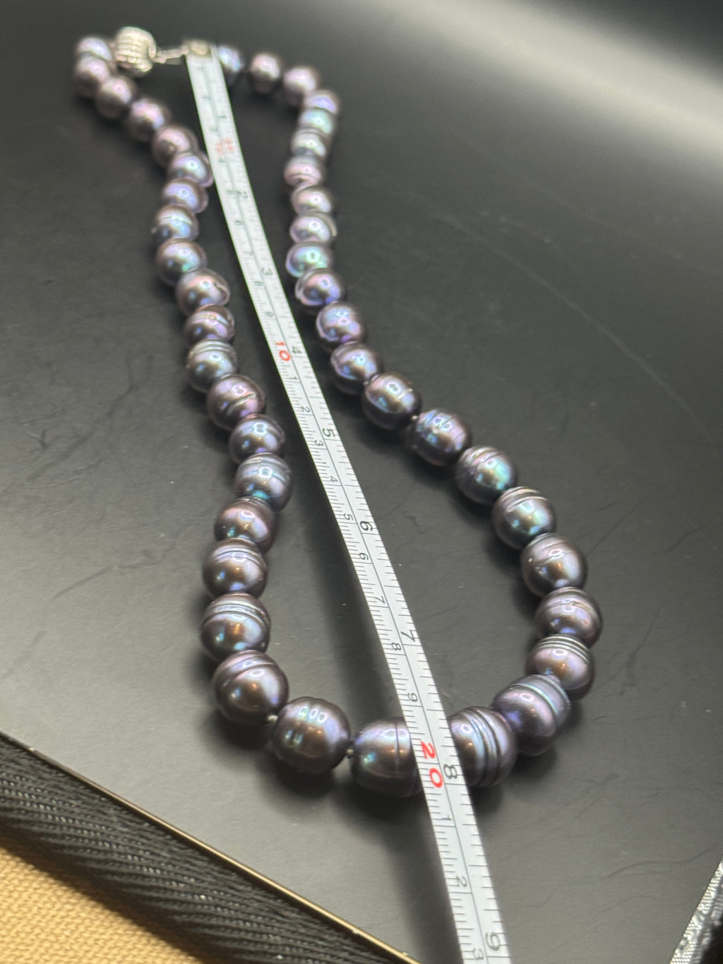 Vintage Dark Peacock Pearl Necklace 20" Purple Black Round Beads Silver Tone Clasp