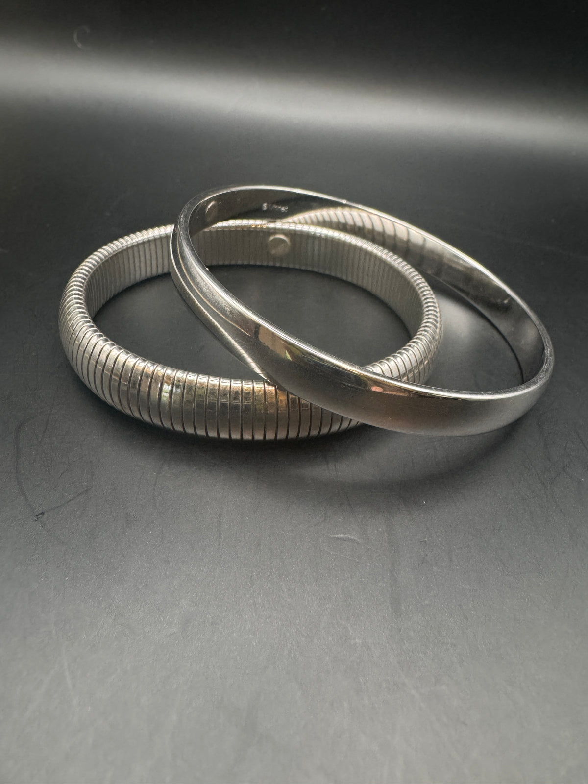 Monet & Coordinating Ribbed Silver-Tone Bangle Bracelet Set – Vintage Stacking Bangles