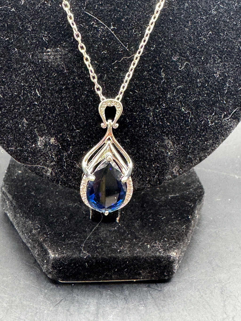 Vintage Silver Tone Blue Teardrop Pendant Necklace, Openwork Bail, 18"