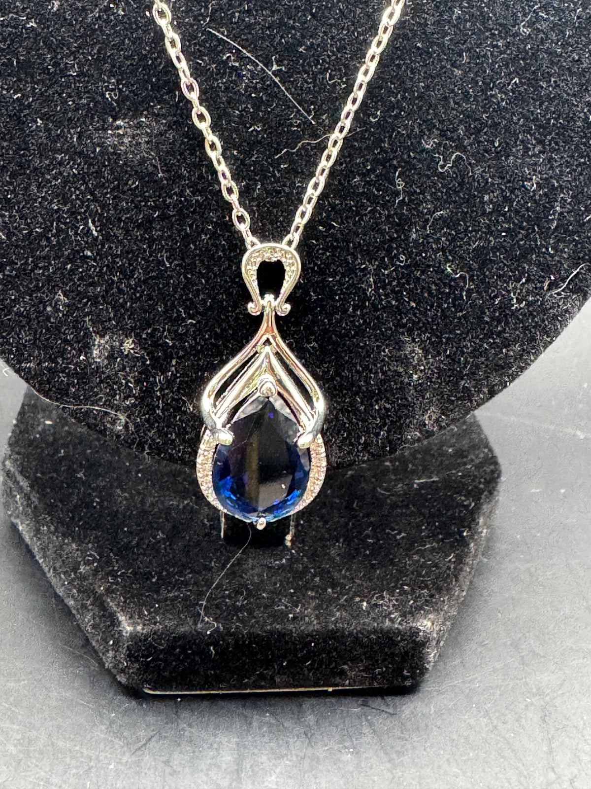Vintage Silver Tone Blue Teardrop Pendant Necklace, Openwork Bail, 18"