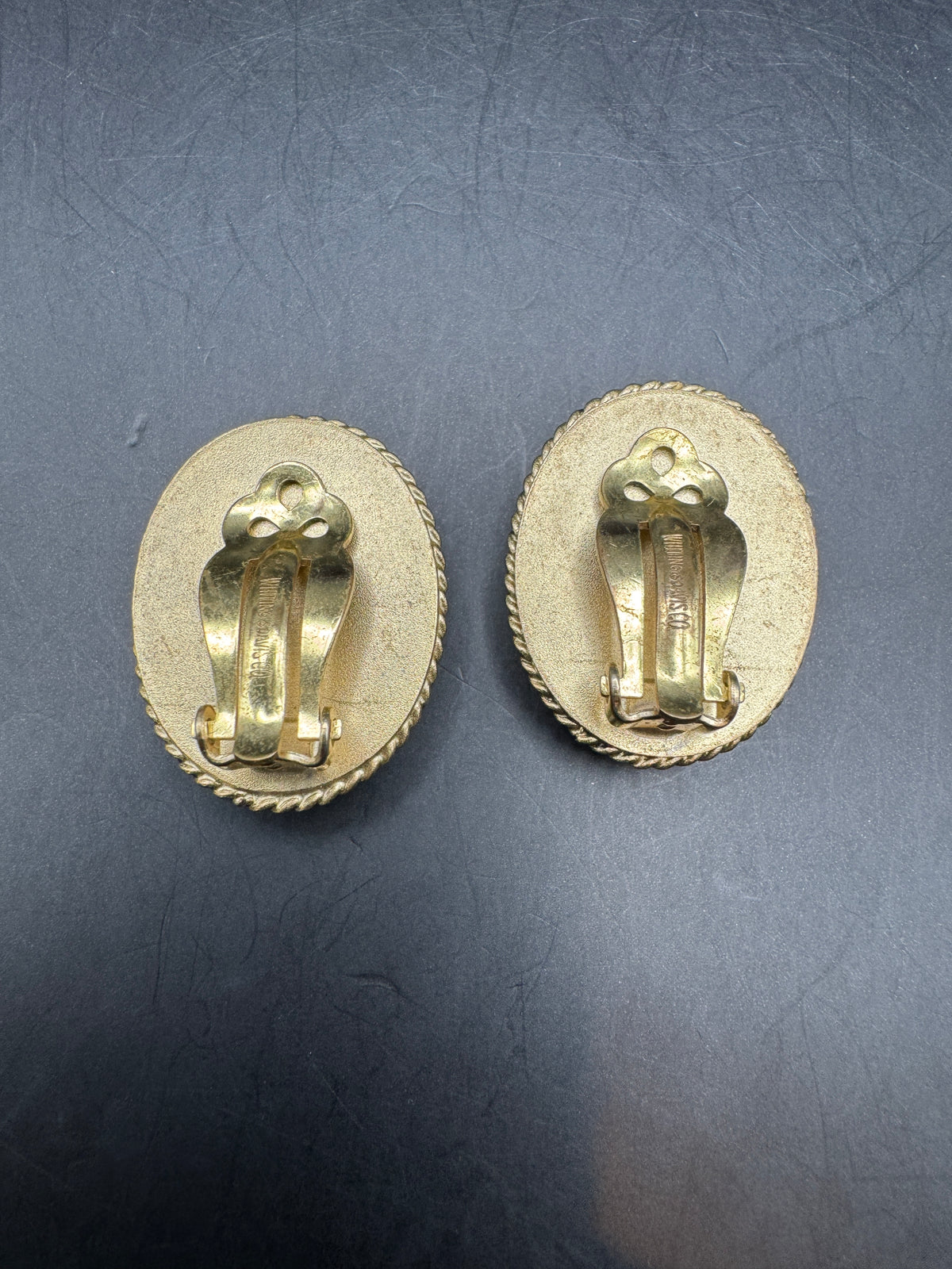 Whiting & Davis Vintage Pearlized Cameo Clip Earrings, Gold Tone Rope Border