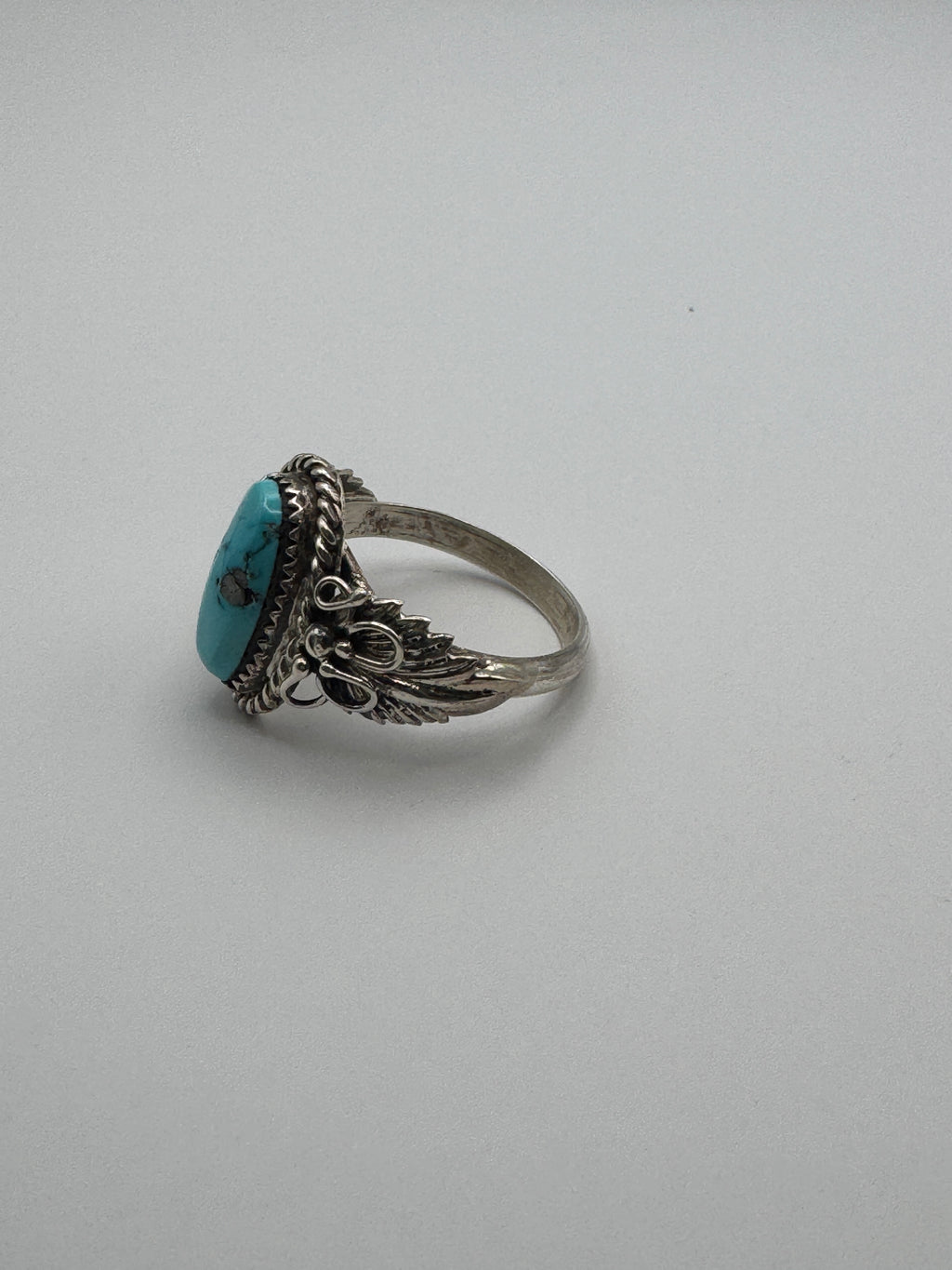 Jeanette Saunders Navajo Handmade Sterling Silver Kingman Turquoise Ring, Size 12.5