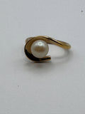 Vintage Sarah Coventry Gold Tone Swirl Ring with Faux Pearl, Size 5, Signed