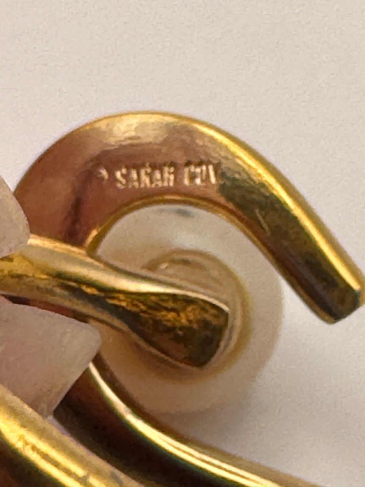 Vintage Sarah Coventry Gold Tone Swirl Ring with Faux Pearl, Size 5, Signed