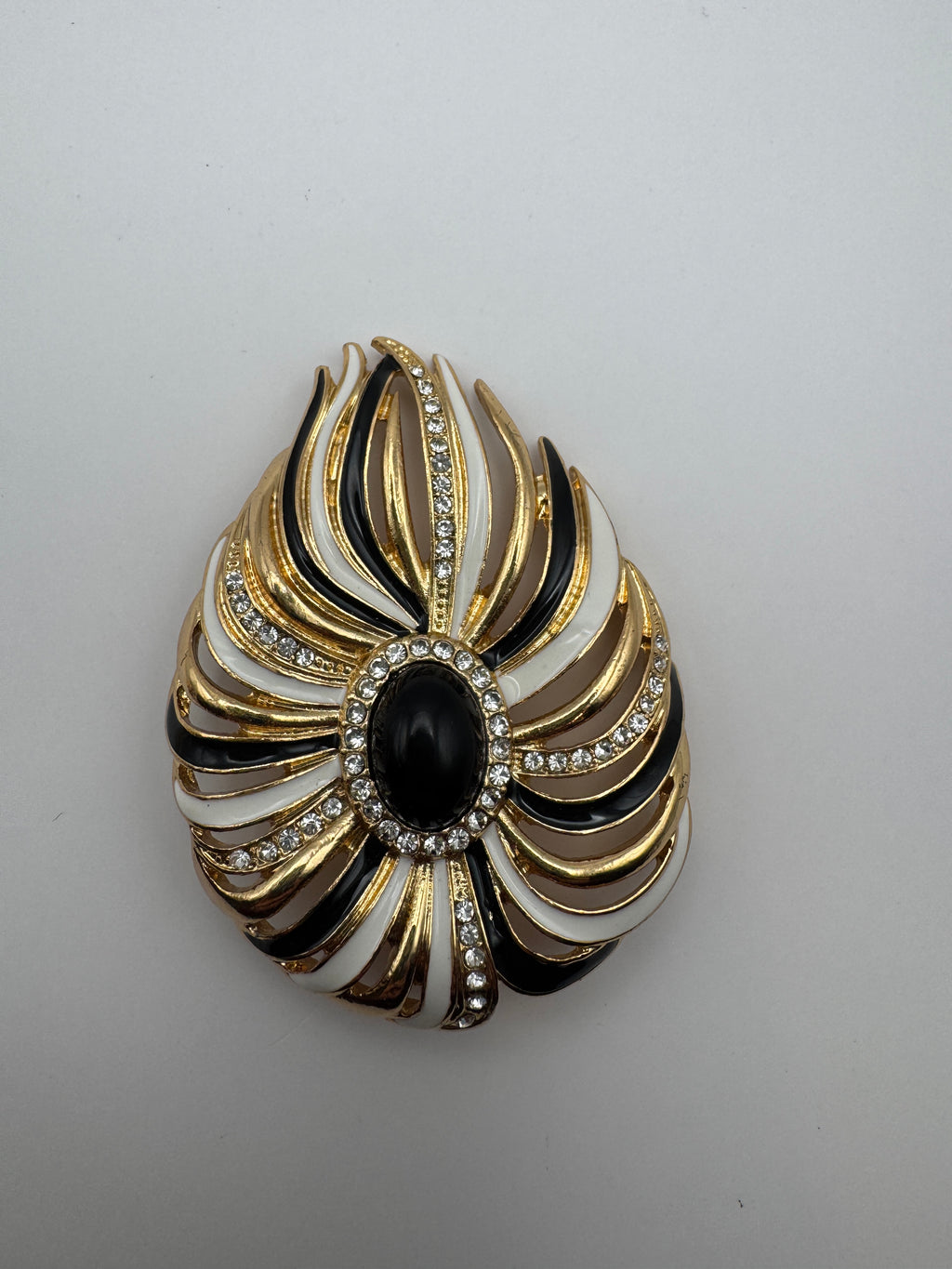 Vintage Signed Oumala Gold Tone Black White Enamel Rhinestone Brooch & Pierced Earrings Set