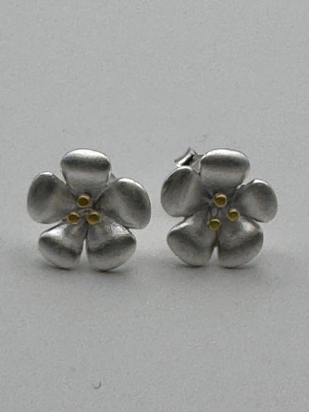 Silver Tone Satin Flower Stud Earrings Two Tone Gold Center Brushed Five Petal Dainty