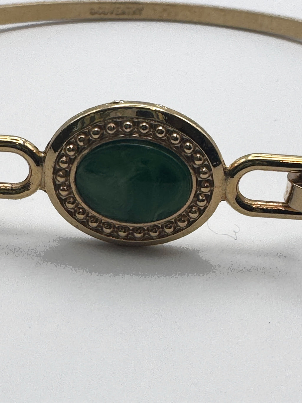 Vintage Sarah Coventry Bangle Bracelet Green Swirl Cabochon Gold Tone Hook Clasp Signed 2.75"