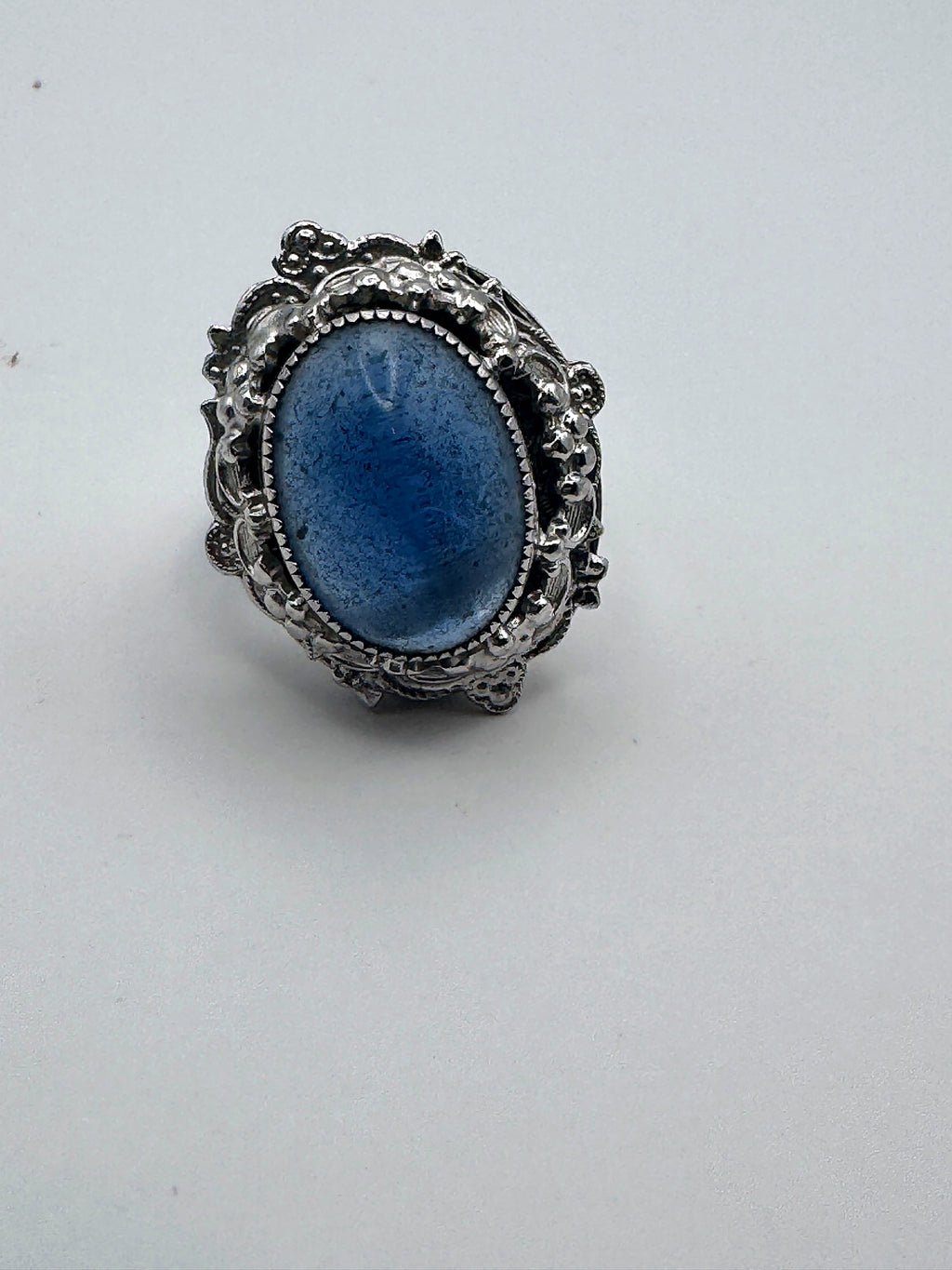 Vintage Whiting & Davis Blue Glass Cabochon Clip Earrings & Matching Ring Set Ornate Silver Tone