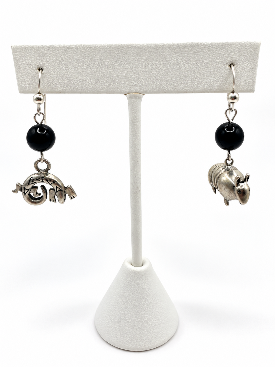 Silver Tone Lizard Gecko & Armadillo Mismatched Dangle Earrings Black Bead Southwestern
