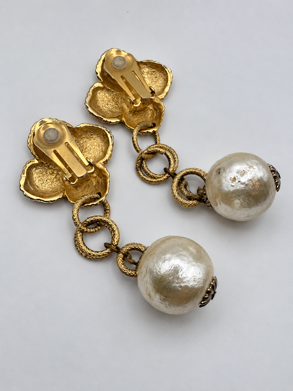 Vintage Unsigned Gold Tone Textured Quatrefoil Clip Earrings, Baroque Faux Pearl Drop, 3.5"