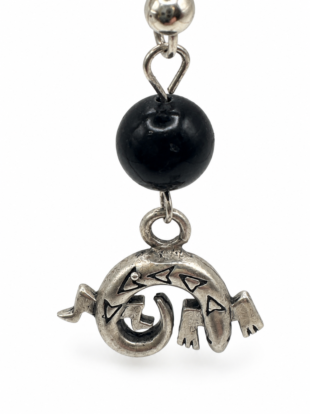 Silver Tone Lizard Gecko & Armadillo Mismatched Dangle Earrings Black Bead Southwestern