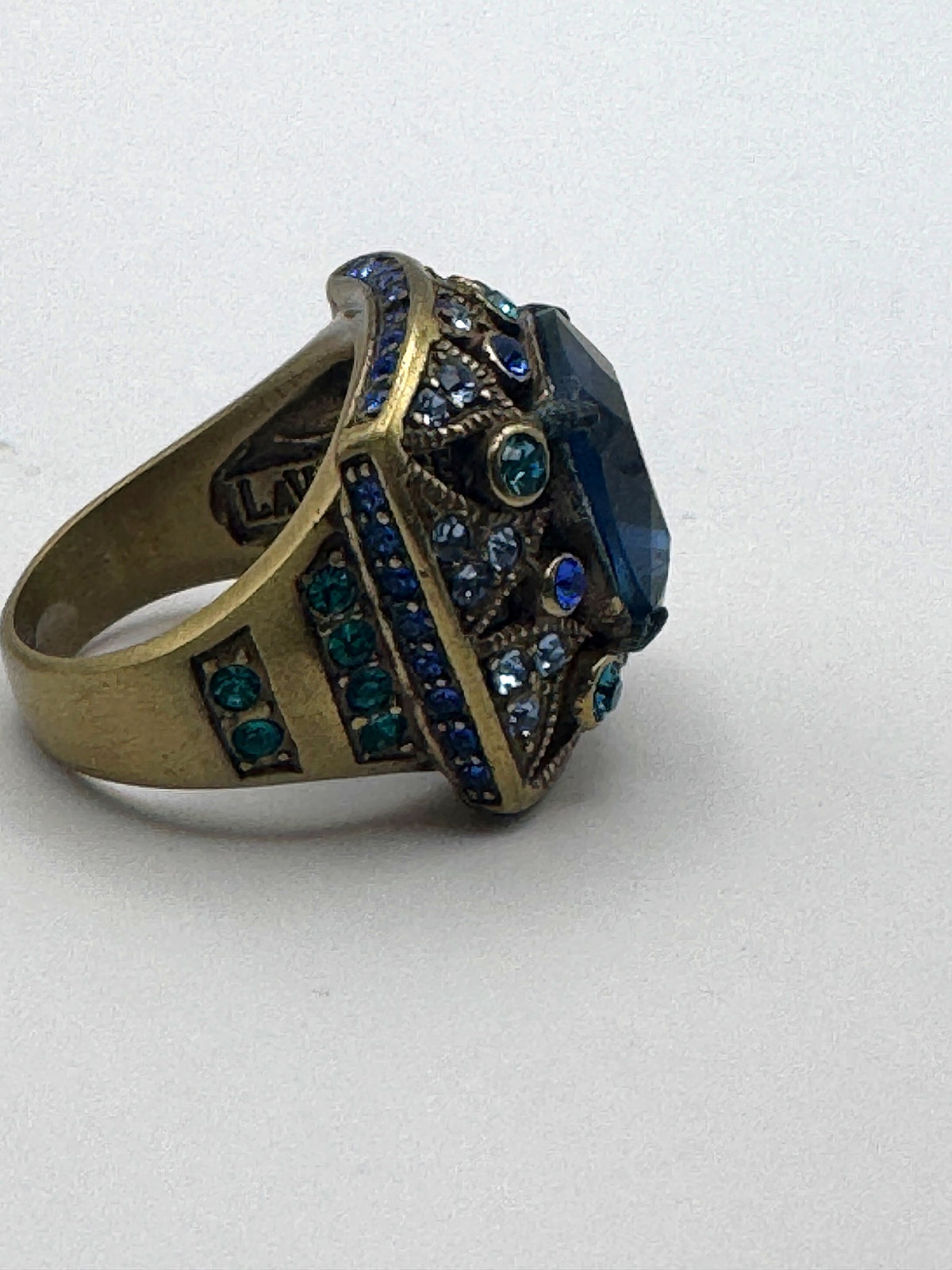 L.A. Vintage Blue Crystal Cocktail Ring Sapphire Teal Rhinestone Antique Brass Tone Statement