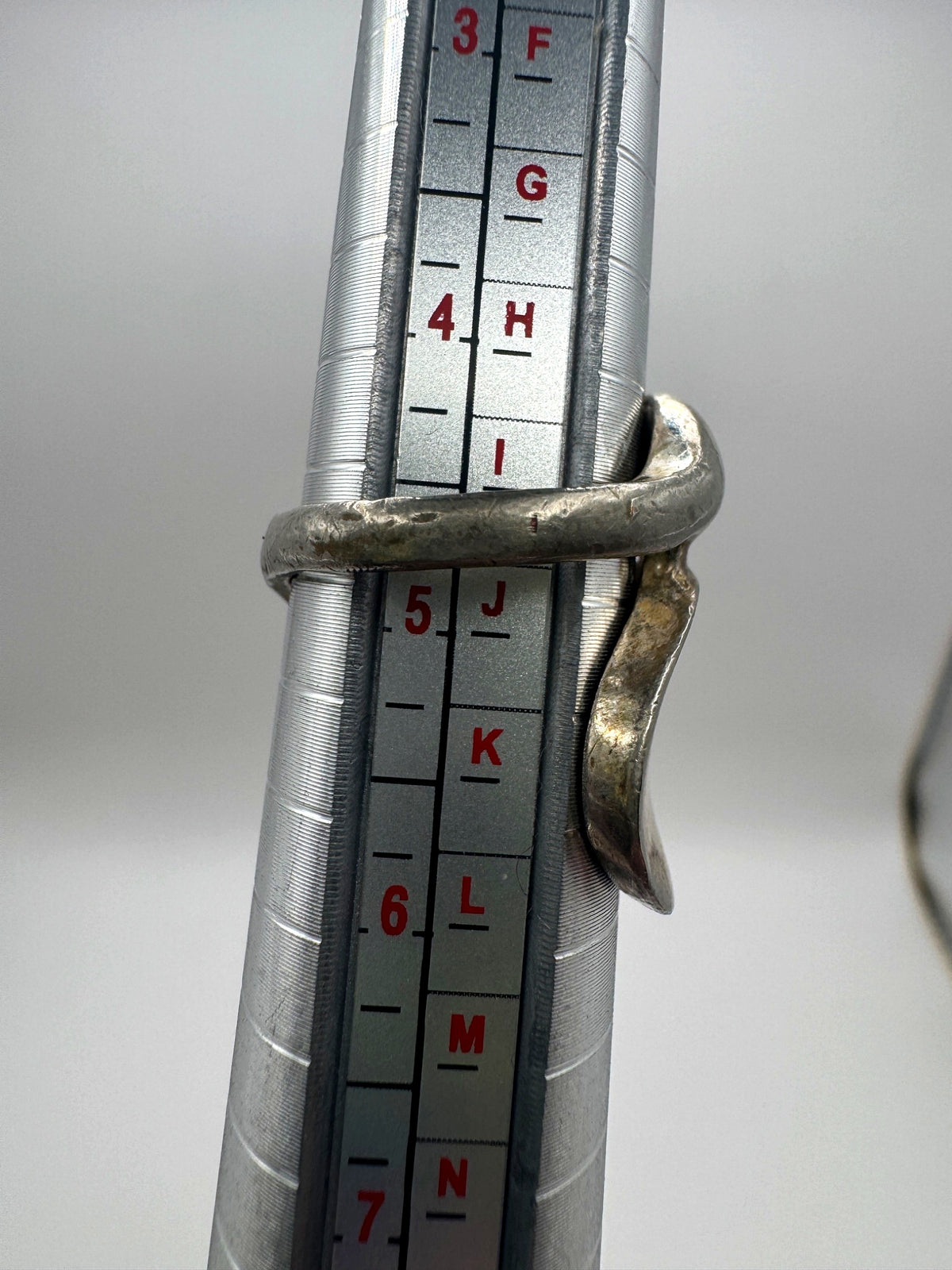Vintage Modernist Silver Tone Freeform Bypass Ring Organic Sculptural Wrap Design Size 4.5
